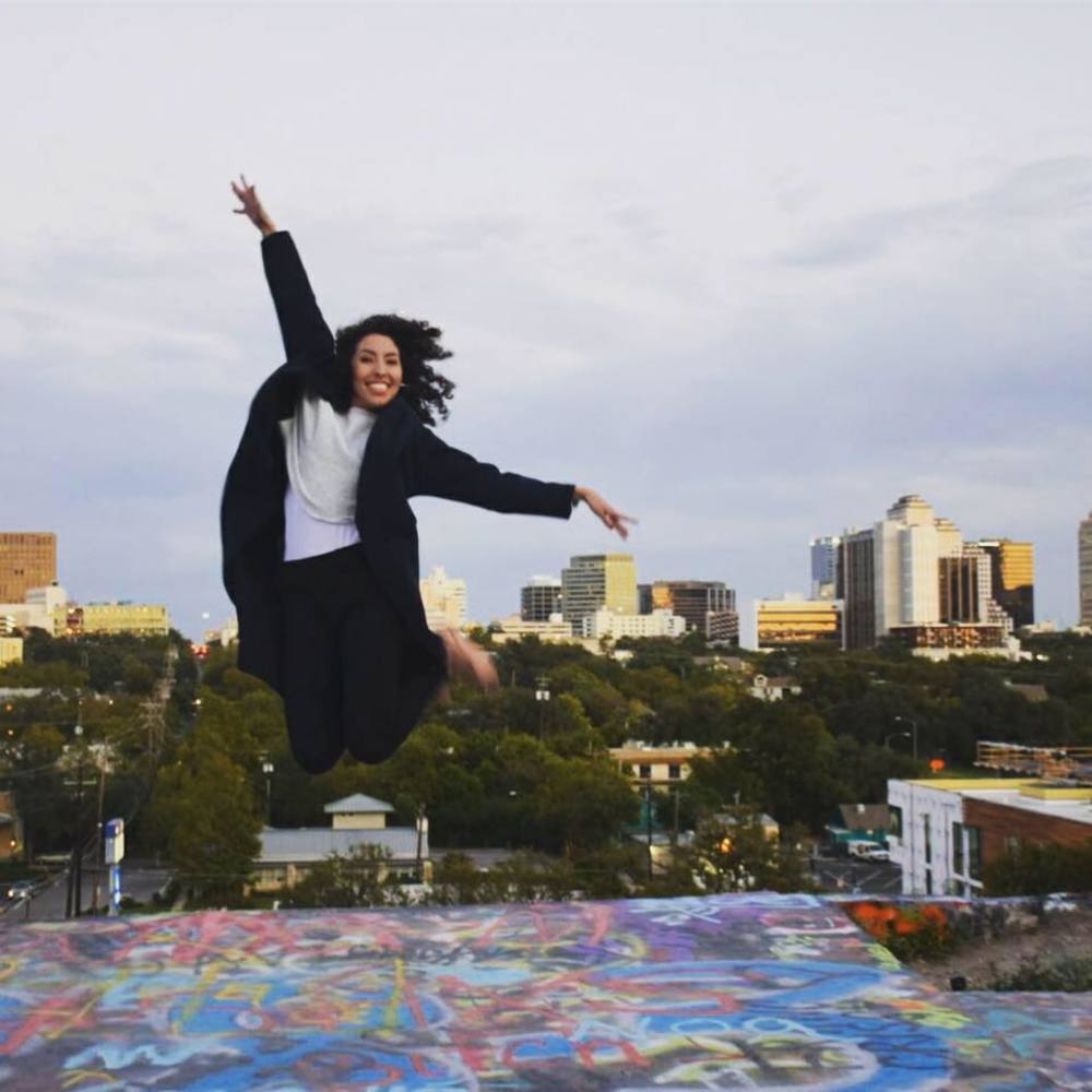 Meet your Posher, Itzel